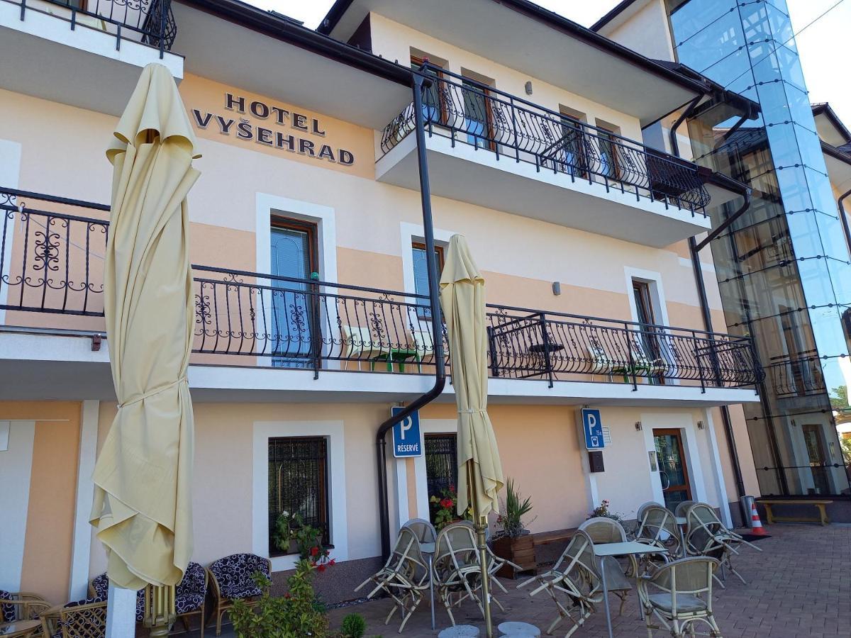 Hotel Vysehrad Turčianske Teplice Exterior foto